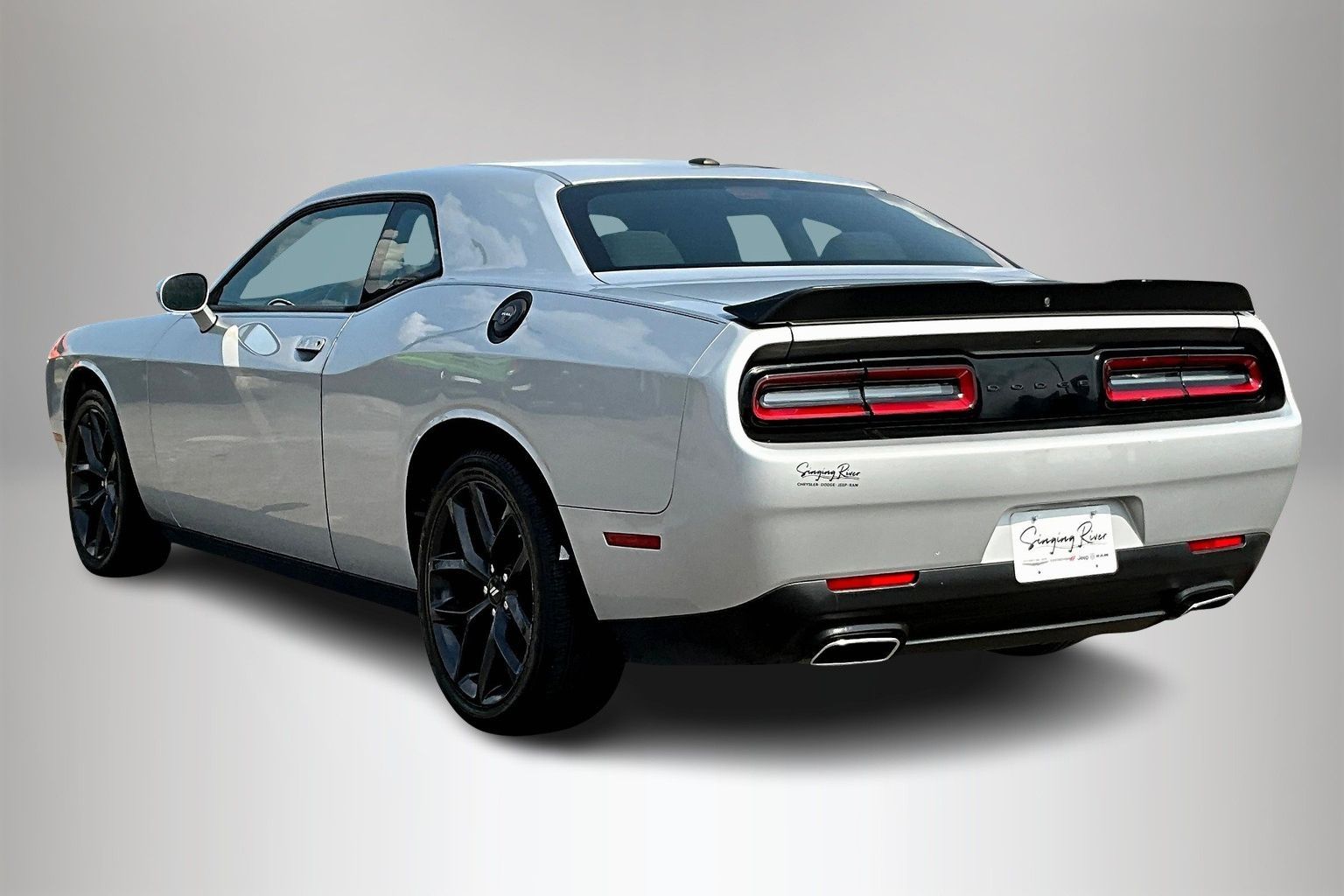 Pre-Owned 2022 Dodge Challenger SXT 2D Coupe in Florence #NH122448